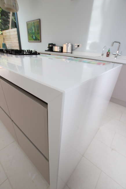 White Quartz Kitchen Worktop | Royal Marble, Caerphilly